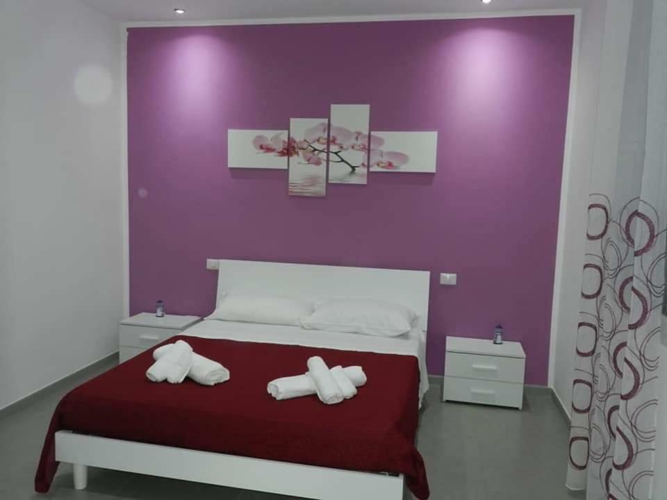L'Isola Del Sole Bed & Breakfast Castelluzzo Exterior photo